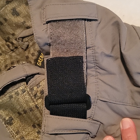 Grenade Snowboard Pants - Picture 10 of 12